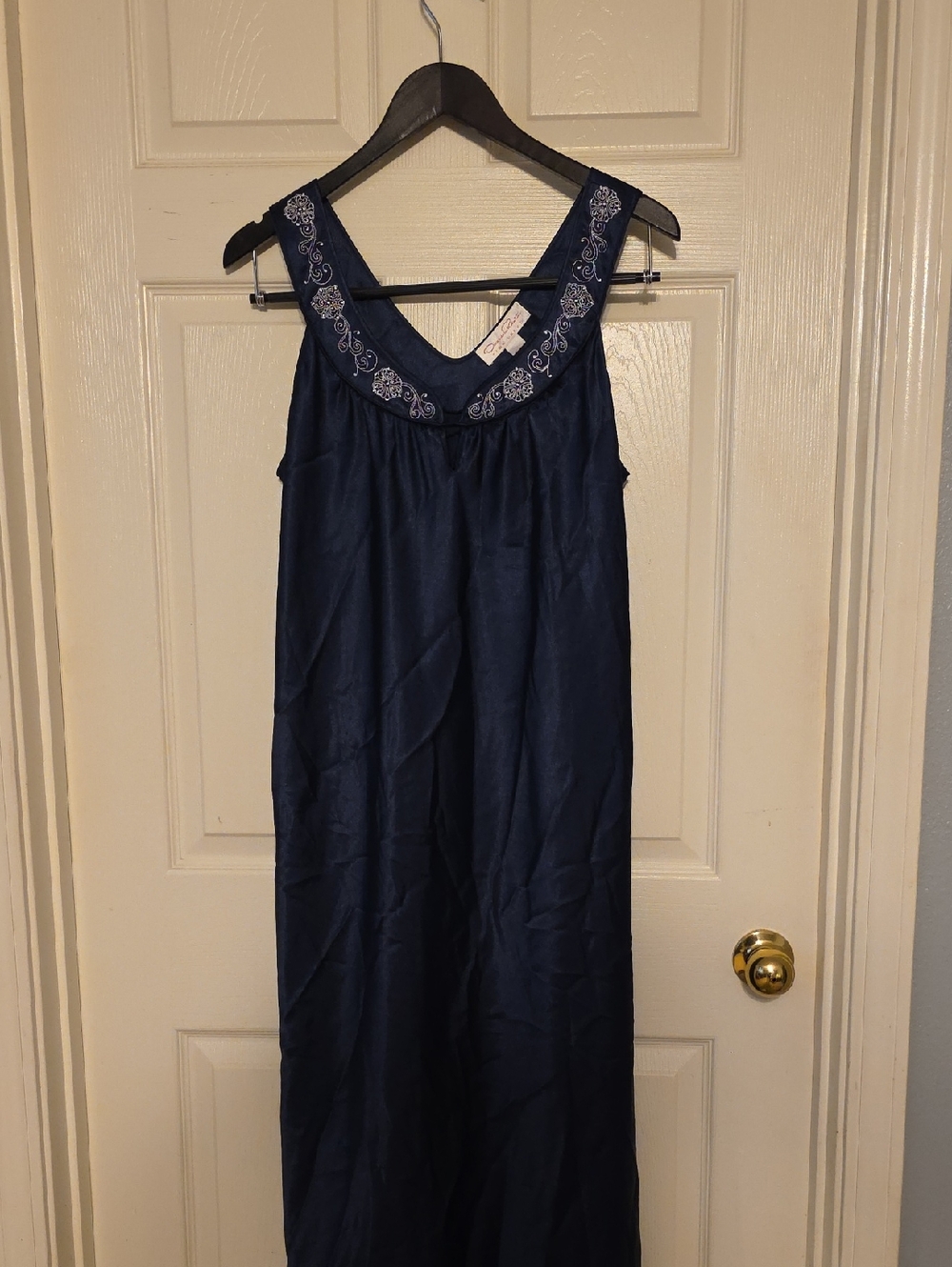Oscar de la Renta Vintage Navy Embroidered Nightgown